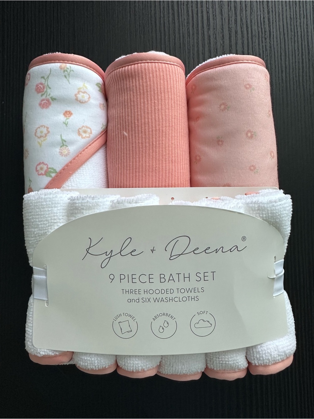 •NWT• Kyle + Deena 9-Piece Bath Set